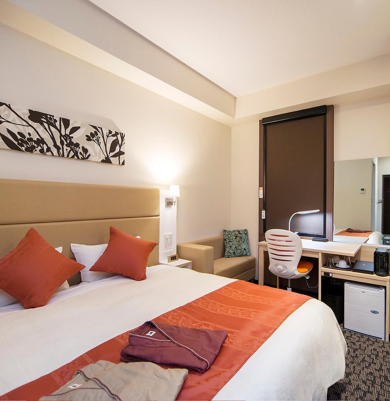 Queens Hotel Chitose Chitose  Zewnętrze zdjęcie