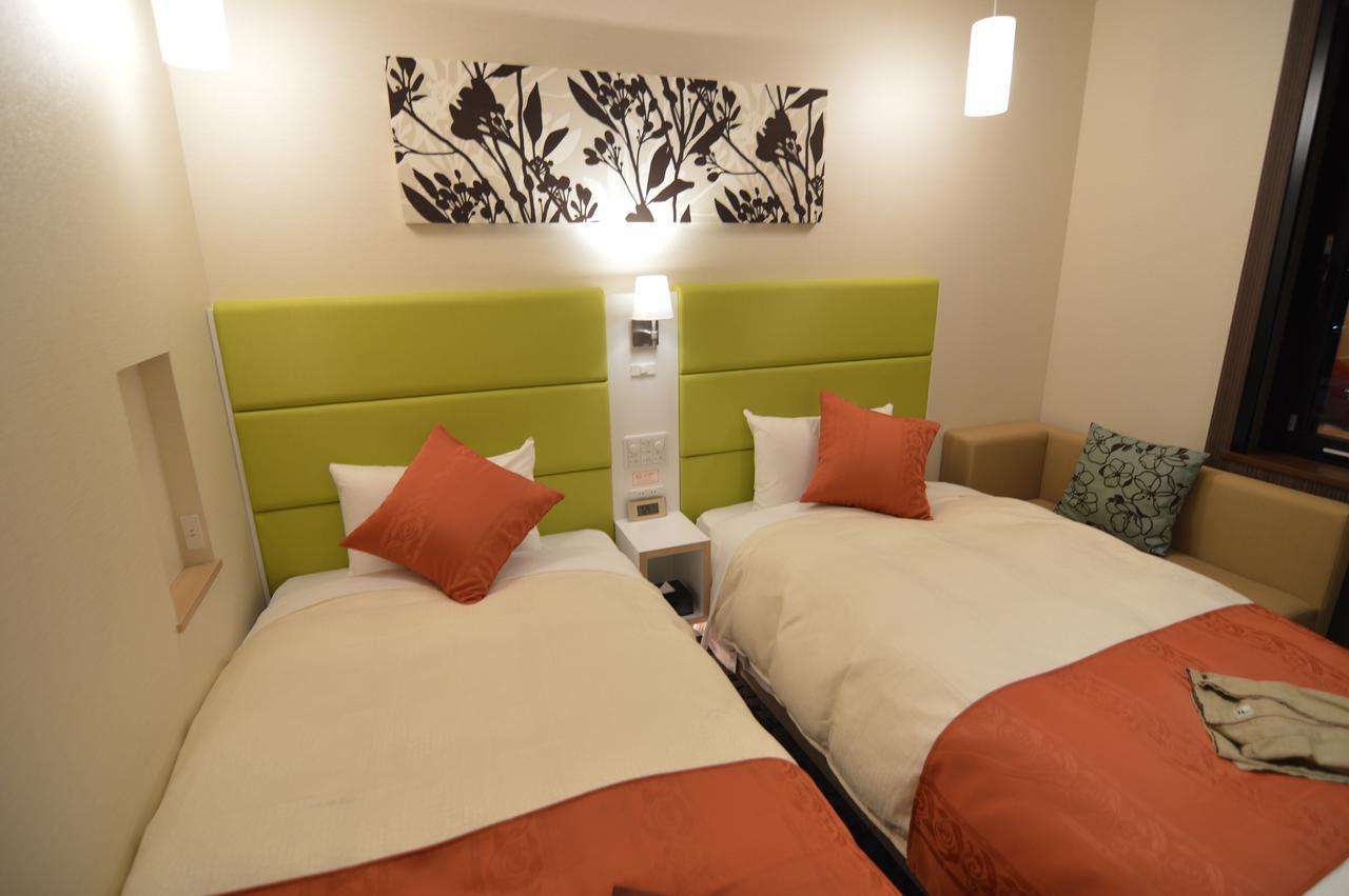 Queens Hotel Chitose Chitose  Zewnętrze zdjęcie